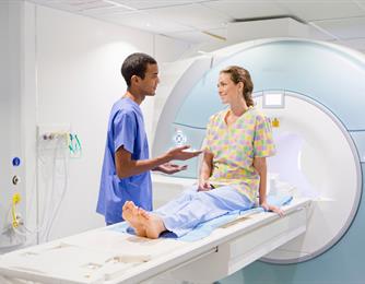 فحص MRI في كلاليت: شرح عن سيرورة الموضوع